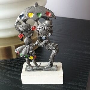 Vintage Peltro Cesellato a Mano Pewter Miniature Sculpture